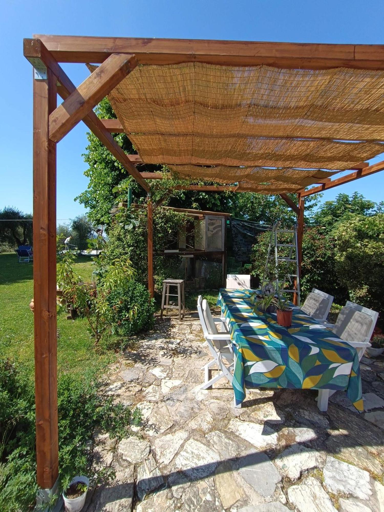 La Stanza Del Sole Guest House Matraia Exterior foto
